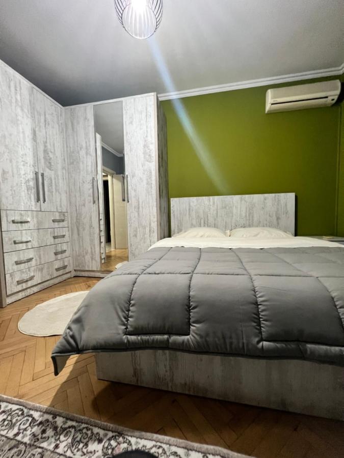 Downtown Retreat "Spiranca" Lägenhet Tirana Exteriör bild