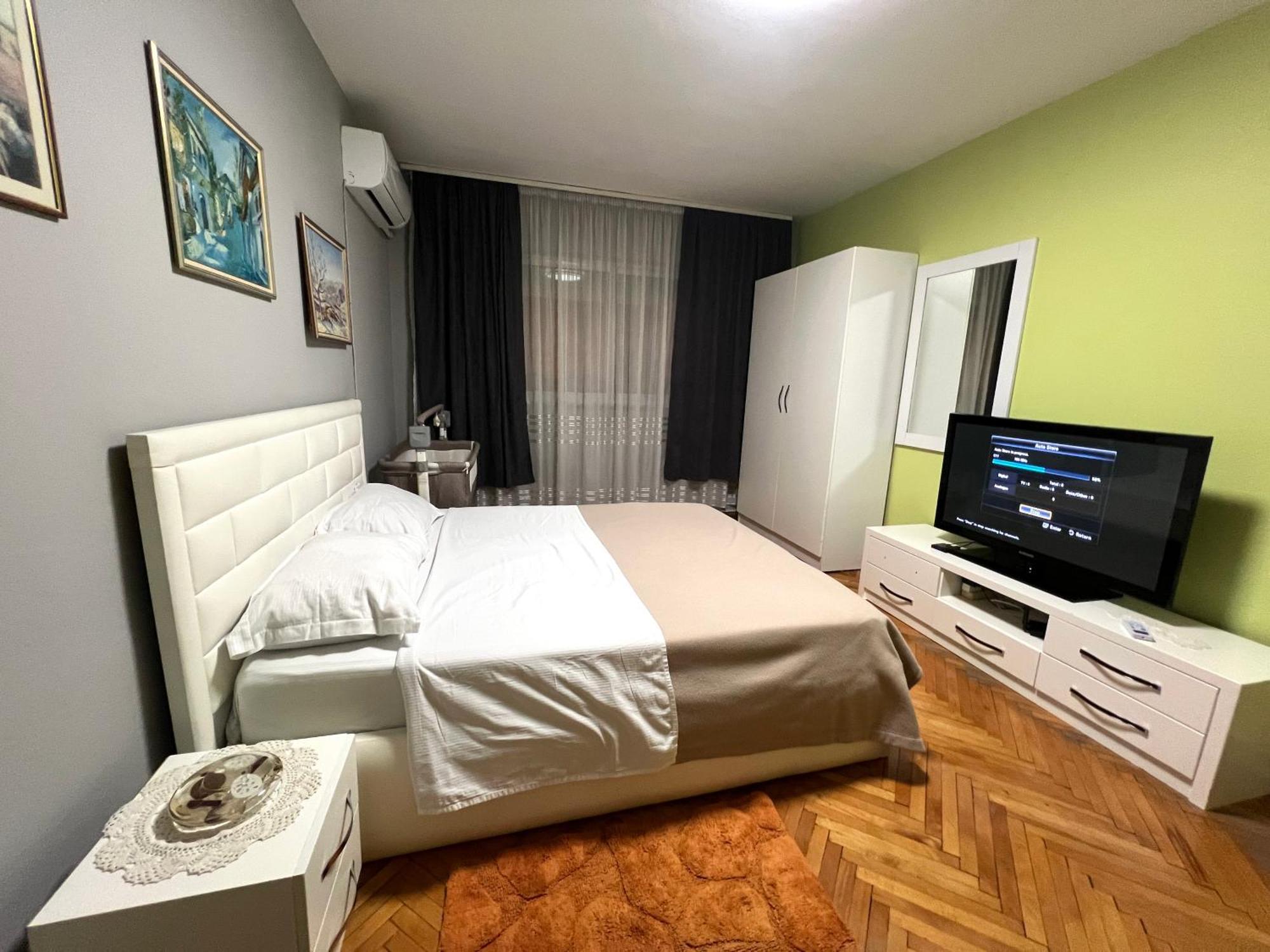 Downtown Retreat "Spiranca" Lägenhet Tirana Exteriör bild